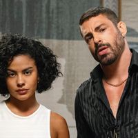 Bella Campos expõe situação bombástica nos bastidores de 'Vale Tudo' após polêmicas com Cauã Reymond: 'Cheira aqui meu sovaco, vê se eu estou fedendo'