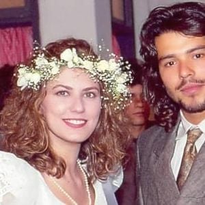 O visual se manteve em 'Rainha da Sucata', em 1990, quando ele encantou o Brasil