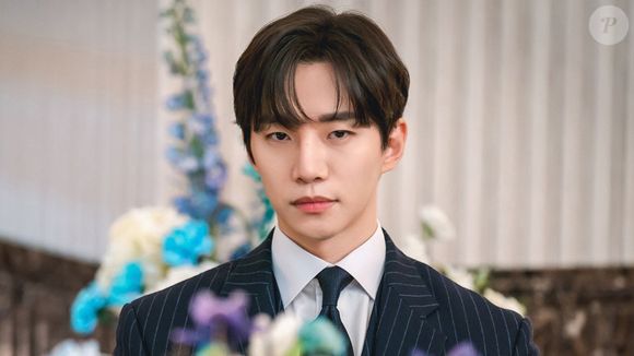 Em 'Beleza Real', Lee Junho interpreta Gu Won, um herdeiro exigente que tem um charme que poucos conseguem superar