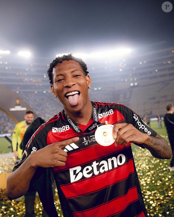 Jogadores do Flamengo, Plata (foto) e Carrascal cortaram amizade após ambos ficarem com a mesma mulher em festa