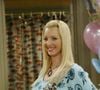 Lisa Kudrow, Phoebe Buffay em 'Friends', revelou detalhes financeiros sobre sitcom e relação com Jennifer Aniston teria esfriado após entrevistas polêmicas
