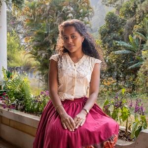 Resumo da novela 'Garota do Momento': Beatriz vai ser inocentada pelo roubo do colar.