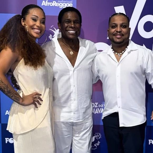 Ninno e Jéssica Martin, substitutos de Neguinho da Beija-Flor, foram escolhidos através do reality show ‘A Voz do Carnaval’