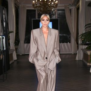 Antes e depois de Lady Gaga: 50 fotos que comprovam a evolução da moda e beleza da cantora desde 2005