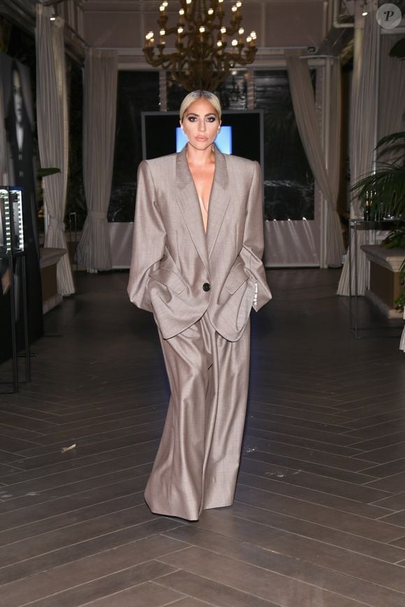 Antes e depois de Lady Gaga: 50 fotos que comprovam a evolução da moda e beleza da cantora desde 2005