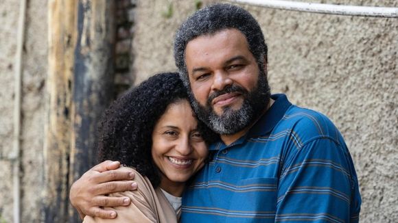 Quem é a Raíssa de 'Tremembé'? Mulher matou enteado em crime brutal, mas marido alegou 'possessão demoníaca' e ainda se casou com ela