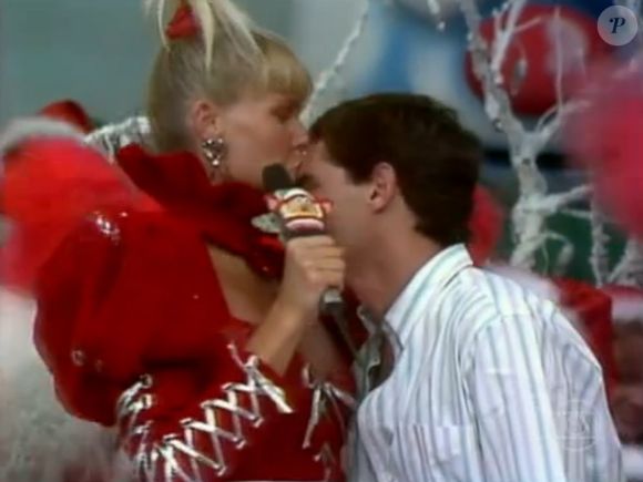 Em podcast, Rafael Spaca começou falando sobre o documentário de Xuxa Meneghel e acusou a apresentadora de sempre "tirar o dela da reta"