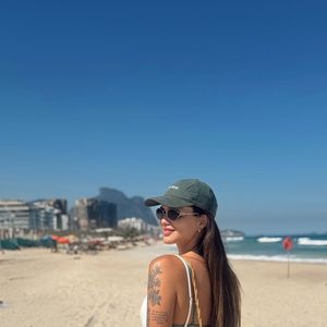 Suzanna Freitas, filha de Kelly Key, dividiu com os seguidores detalhes de seu processo de emagrecimento