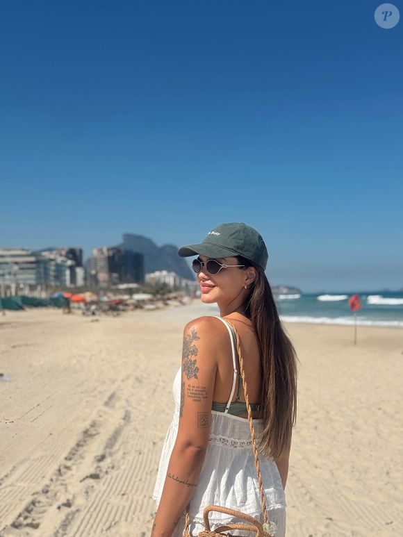 Suzanna Freitas, filha de Kelly Key, dividiu com os seguidores detalhes de seu processo de emagrecimento