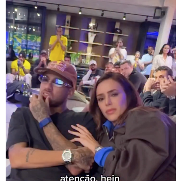 Neymar assistiu à convocação ao lado da esposa Bruna Biancardi e publicou um vídeo do momento nas redes sociais
