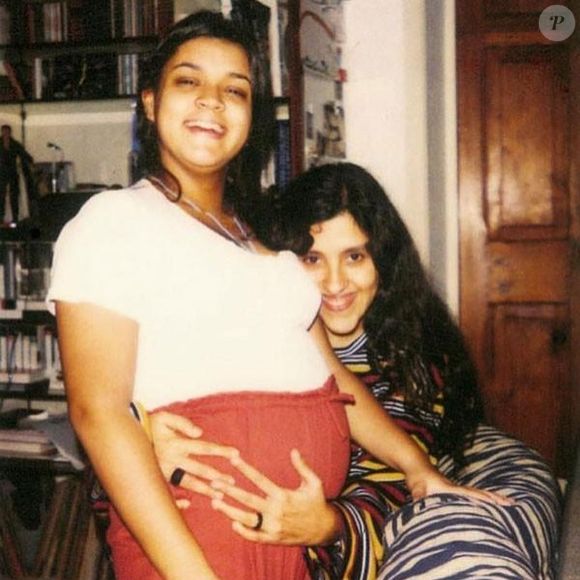 Preta Gil ao lado de Regina Casé em sua primeira gravidez