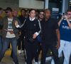 Ivete Sangalo foi vista nesta quarta-feira (29) em um aeroporto após retornar de uma viagem com a família nos Estados Unidos