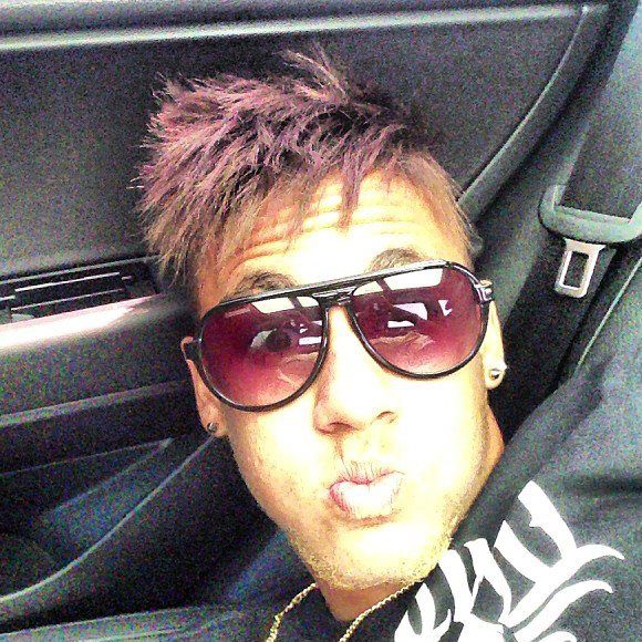 Talvez você não se lembre, mas Neymar já teve o cabelo rosa