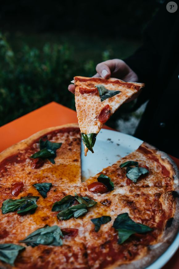 André Serra contou, ao site oficial da Band, que uma pizza de marguerita fitness era uma de suas favoritas
