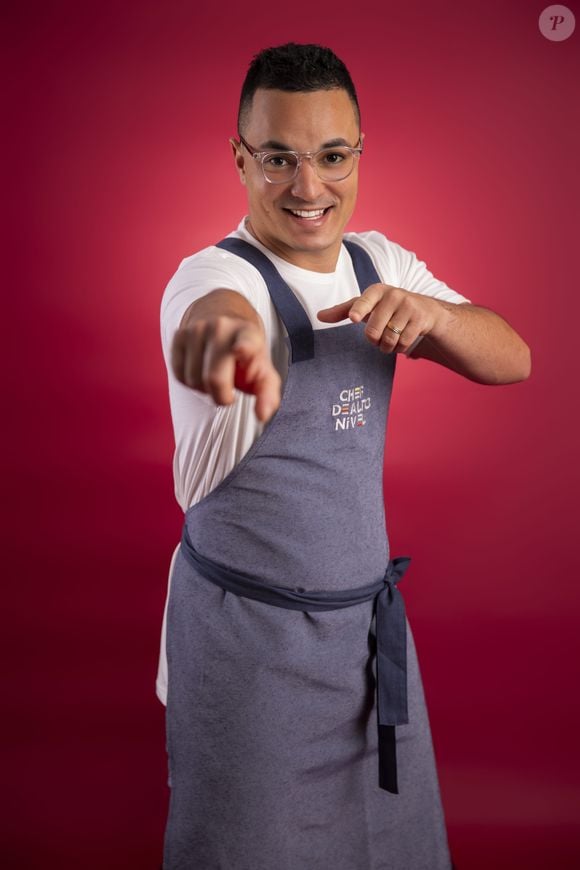 Luiz Lira – Lira, de 35 anos, nasceu na cidade de São Paulo e mora em Brasília, no Distrito Federal. Consultor técnico de gastronomia, já atuou em cozinhas do Brasil, França e Espanha, trabalhando ao lado de chefs renomados e em restaurantes estrelados