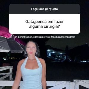 Nesta quinta-feira (16), Aysha Benelli abriu uma caixinha de perguntas para os internautas em seu perfil no Instagram. Ela afirmou que no momento não pensa em fazer cirurgias plásticas.