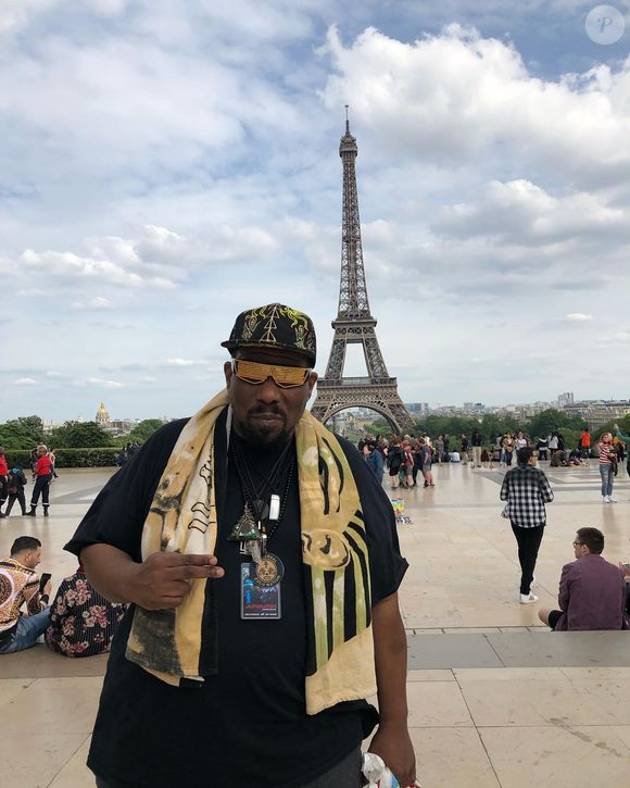 Afrika Bambaataa foi acusado de ter abusado sexualmente de diversos jovens nos anos 80 e 90, incluindo o rapper francês Solo