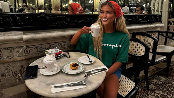 Cansei dos Adidas Samba: minha nova obsessão são esses New Balance capuccino, que não machucam meus joanetes e são super versáteis