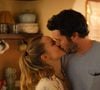 A primeira temporada recebeu uma avaliação positiva de 95% dos críticos, e a série foi indicada ao Emmy e ao Globo de Ouro, não apenas na categoria de Melhor Série de Comédia, mas também para seus atores principais.