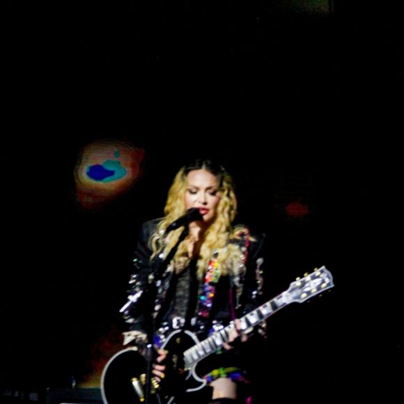 Madonna acabou gerando revolta na maior parte dos fãs de Lady Gaga, que não gostaram de sua atitude