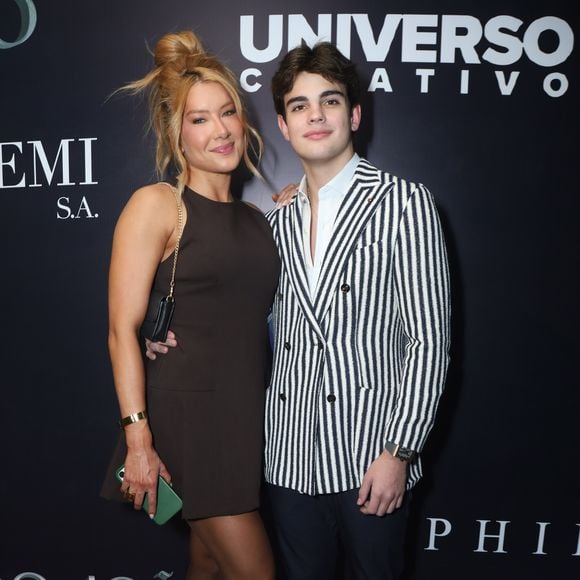 Daia de Paula tem 36 anos e o filho de Faustão, 17