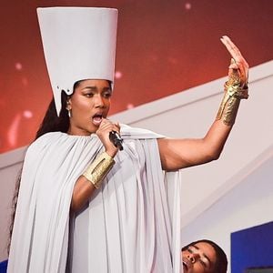 Alguns fãs acreditam que Iza terminou com Yuri Lima