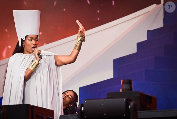 Alguns fãs acreditam que Iza terminou com Yuri Lima