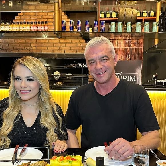 Alexandre Correa e Flavinha Cheirosa teriam vivido um affair entre o final de 2024 e o início de 2025. Na época, nenhum deles chegou a confirmar publicamente o romance