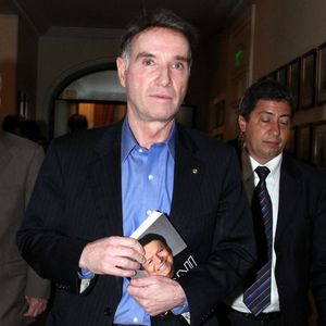 Eike Batista referiu-se aos filhos mais velhos, Thor e Olin, como ‘geração fru-fru’. A declaração ocorreu em recente entrevista ao podcast da Revista Manchete
