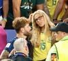Karoline Lima garantiu que não está esperando seu primeiro filho com o jogador Léo Pereira