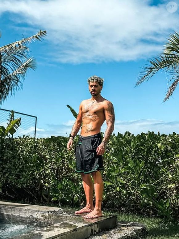 Zé Felipe se ausentou das redes sociais praticamente no mesmo horário que Virginia