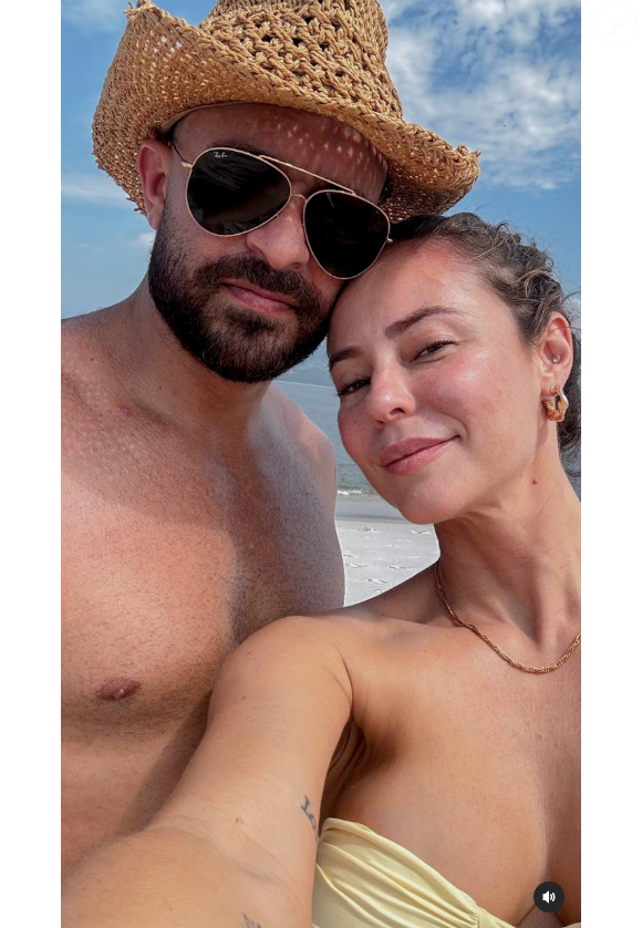 Em comemoração ao aniversário do cantor, Paolla Oliveira publicou uma homenagem ao amado