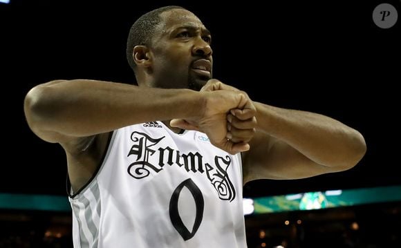 Conhecido como um dos maiores talentos dos anos 2000 e também por seu comportamento excêntrico, Gilbert Arenas chegou a ser um dos atletas mais bem pagos da NBA