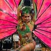 Tragédia no Carnaval! Quem é a musa de escola de samba que morreu aos 38 anos poucas horas depois de desfile?