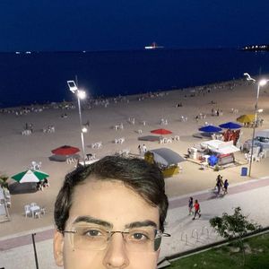 Nas redes sociais, Dudu Camargo preferiu ficar mais recluso devido às críticas e acusações