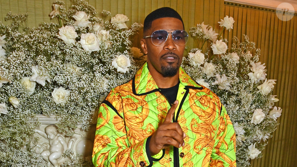 Chambers relatou à CNN que Foxx desmaiou subitamente e só recorda o momento em que voltou a si no hospital.