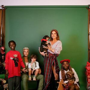 Giovanna Ewbank empolga a web com ensaio de Natal em família