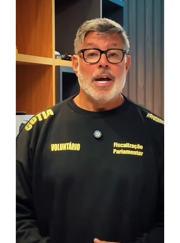 Alexandre Frota afirmou ter a população ao seu lado após Conselho Regional de Medicina pedir sua cassação