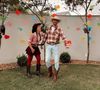 Larissa Manoela e o marido, André Luiz Frambach, se divertiram juntos no arraial