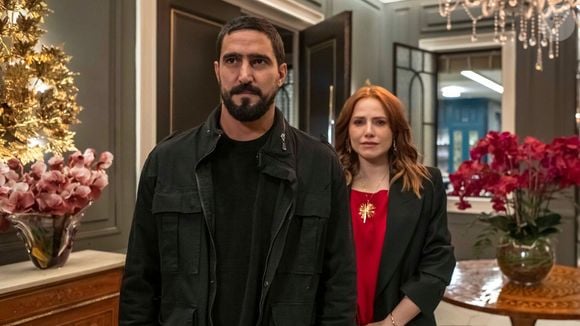 Heitor se muda para o quarto de Pilar no apartamento