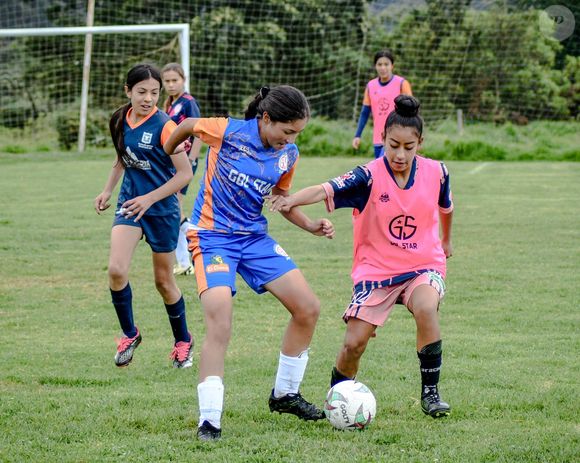 A adolescência é um período crítico para a permanência das meninas no esporte