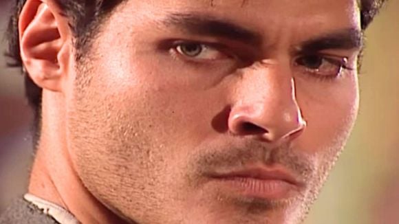 O que é uma pessoa anarquista? Em 'Terra Nostra', Matteo começa a 'abrir o olho' sobre o tema; entenda discussão que vai causar reviravolta na trama