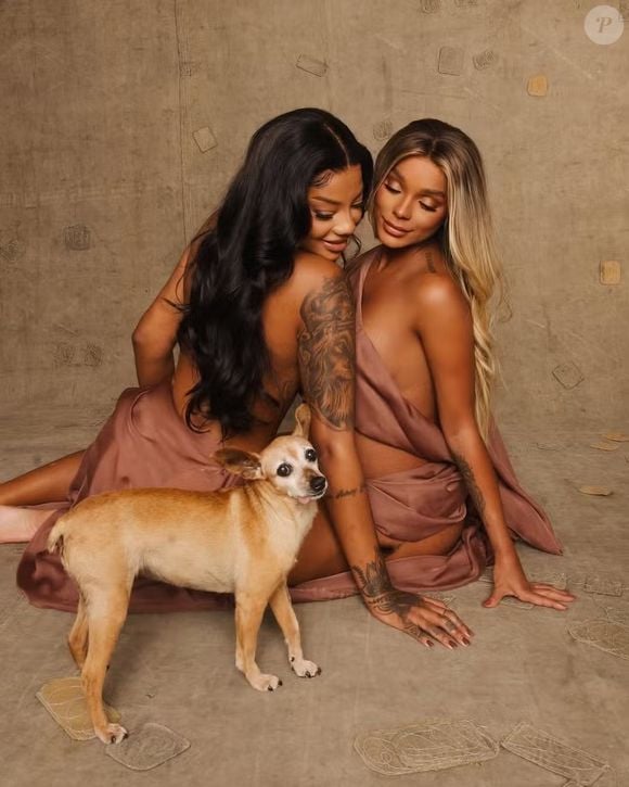 Ludmilla e Brunna Gonçalves anunciaram o nascimento de sua primeira filha, Zuri
