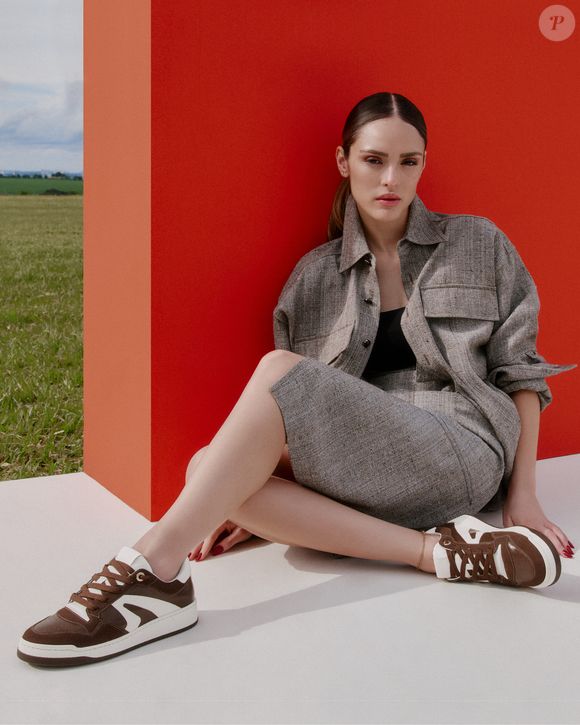 Bem diferente da realidade Isabelle Drummond destaca força do figurino de Naiane na ficção e reforça contraste: 'Tudo nela é pensado para chamar atenção.'