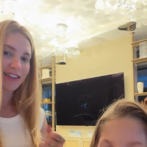 Virgínia Fonseca também postou vídeo maquiando Maria Flor: ‘Agora, ela só quer que a mamãe maquie ela, né? Ou você vai deixar outra pessoa te maquiar? A mamãe sabe maquiar’