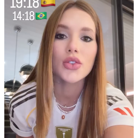 “Eu falei, porr*, faz o V de Virginia!”, gritou o cantor, empolgado, ao filmar a transmissão da partida. Em seguida, o craque marcou novamente, arrancando risadas do funkeiro.