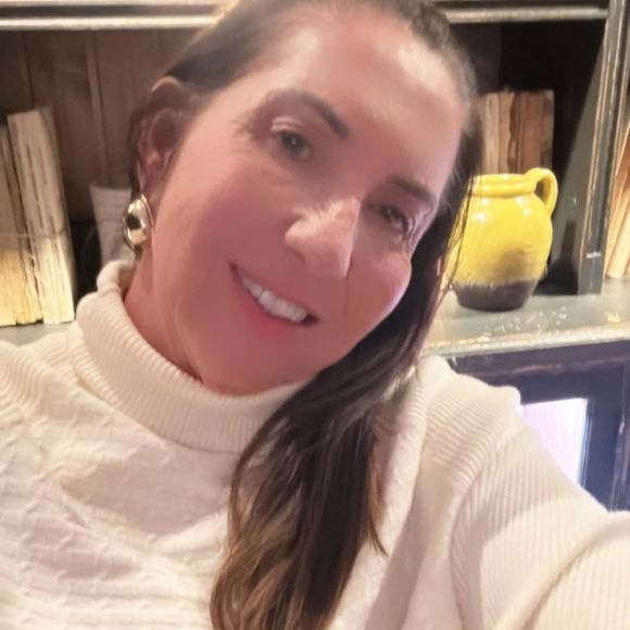 Margareth Serrão não ficou nada contente com os rumores de que seus filhos, Virgínia Fonseca e William Gusmão, estão brigados