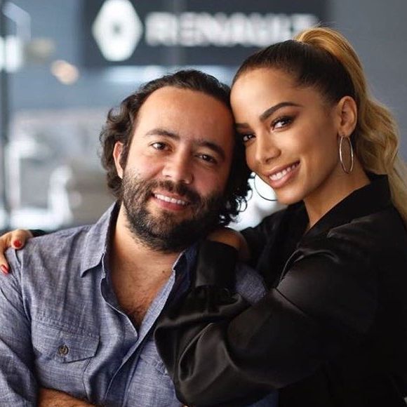 Paulo Pimenta é assessor de imprensa de Anitta