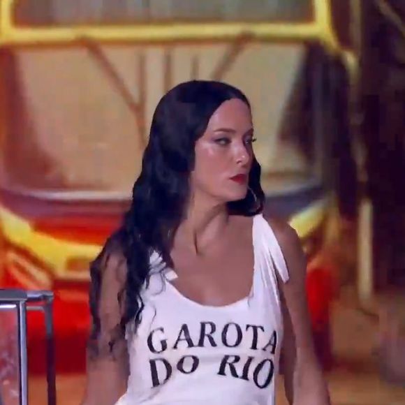 Ticiane Pinheiro exibiu o corpo sequinho e o rebolado na TV Globo