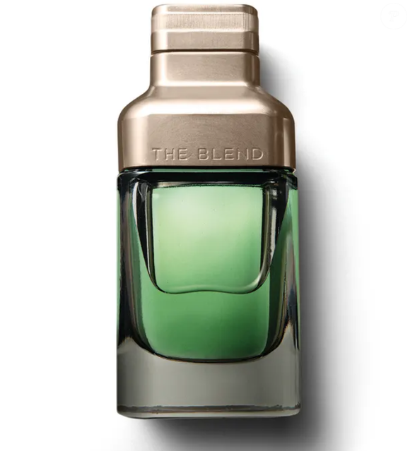 O perfume The Blend Cardamom, de O Boticário, é uma fragrância intensa, amadeirada e especiada.